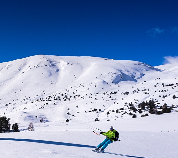 Le snowkite : activité nordique pleine d'adrénaline !