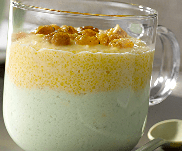 Présentation d'un crémeux de polenta au Génépi dans une tasse transparente