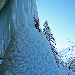 Perfectionnement à la cascade de glace - 1 jour