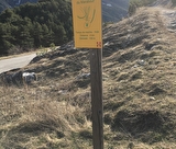 Panneau départ sentier : Sur les traces du Marabout