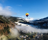 Vols en montgolfière au-dessus des Alpes, massif des Aravis