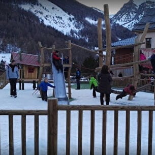 Aire de jeux Auron