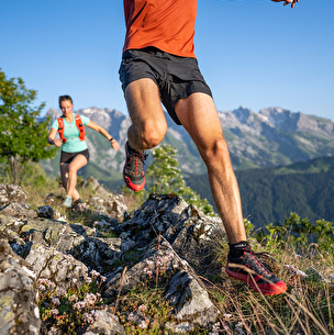 Easy trail : stage