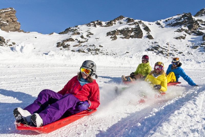 Les meilleures pistes de luge en montagne ! - France Montagnes - Site  Officiel des Stations de Ski en France